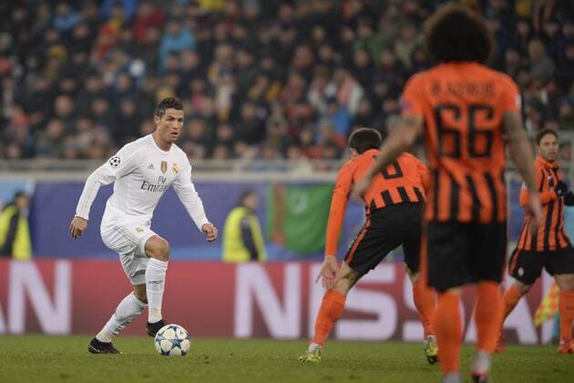 Fußball, Champions League, Schachtar Donezk - Real Madrid Cristiano Ronaldo ( Real Madrid ) - Donetsk, 25.11.2015 - Fussball - UEFA Champions League 2015 2016 - Shakhtar Donetsk vs Real Madrid - AlexNicodim Panoramic 