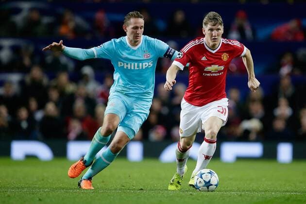 (L-R) Luuk de Jong of PSV, Bastian Schweinsteiger of Manchester United ManU during the UEFA Champions League group B match between Manchester United and PSV Eindhoven on November 25, 2015 at Old Trafford in Manchester, England Manchester United v PSV Eindhoven Champions Laegue 2015 2016 xVIxVIxIMAGESx xEricxVerhoevenxIVx 4625489