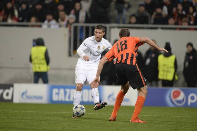 Cristiano Ronaldo ( Real Madrid ) - Champions League, Shakhtar Donetsk vs. Real Madrid - 25 11 2015 AlexNicodim Panoramic 