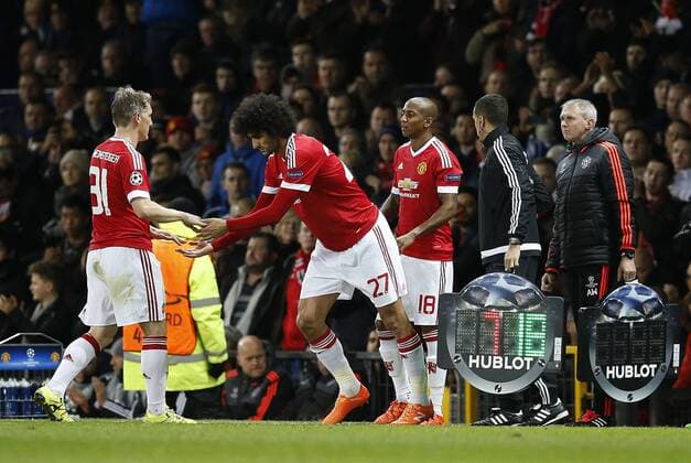Mauroane Fellaini of Manchester United ManU replaces Bastian Schweinsteiger of Manchester United - UEFA Champions League Group B - Manchester Utd vs PSV Eindhoven - Old Trafford Stadium - Manchester - England - 25th November 2015 - Pic Simon Bellis Sportimage EDITORIAL USE ONLY. No use with unauthorised audio, video, data, fixture lists, club league logos or live services. Online in-match use limited to 120 images, no video emulation. No use in betting, games or single club league player publications.
