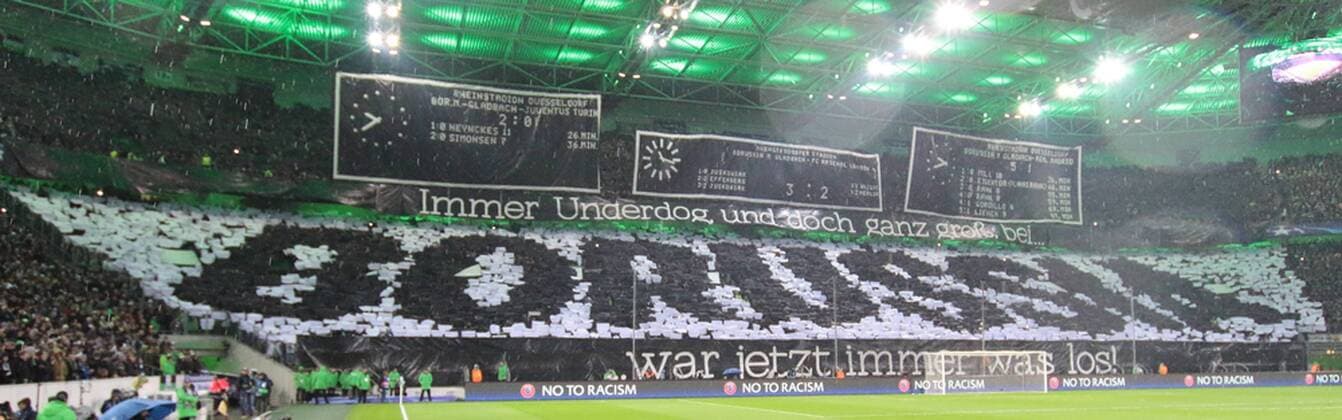 Moenchengladbach Choreografie der Gladbacher Fans vor dem Spiel gegen Sevilla Borussia Moenchengladbach - FC Sevilla, Fussball, UEFA Champions League, 25.11.2015, Copyright: Deutzmann Eibner-Pressefoto EP_CDN