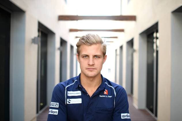 151126 Marcus Ericsson (SWE) Sauber inför Abu Dhabis Grand Prix den 26 november 2015 i Abu Dhabi.  Copyright: PATRIKxLUNDIN BB151126BB025