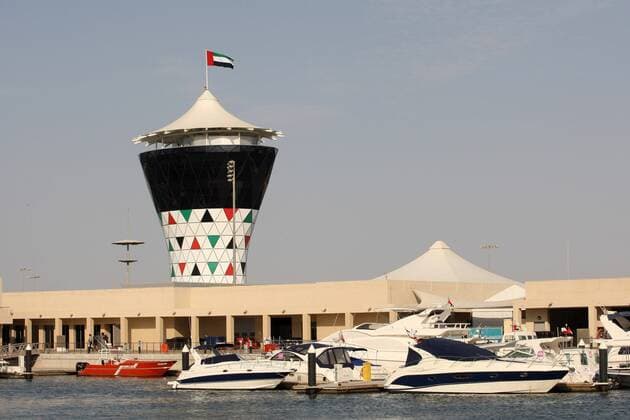 Abu Dhabi Grand Prix, UAE 26 - 29 November 2015 26.11.2015 - Paddock 