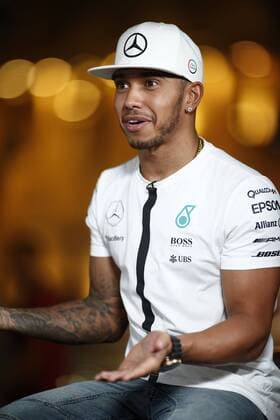 Motorsports: FIA Formula One World Championship WM Weltmeisterschaft 2015, Grand Prix of Abu Dhabi, 44 Lewis Hamilton (GBR, Mercedes AMG Petronas Formula One Team), xHOCHxZWEIx