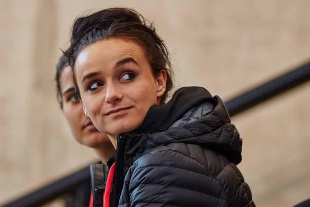 GER, Besuch der Frauen-Nationalmannschaft im Deutschen Fussball Museum 27.11.2015, Deutsches Fussball Museum, Dortmund, im Bild Lina Magull (Deutschland 18) Sarah RauchnphxRauch