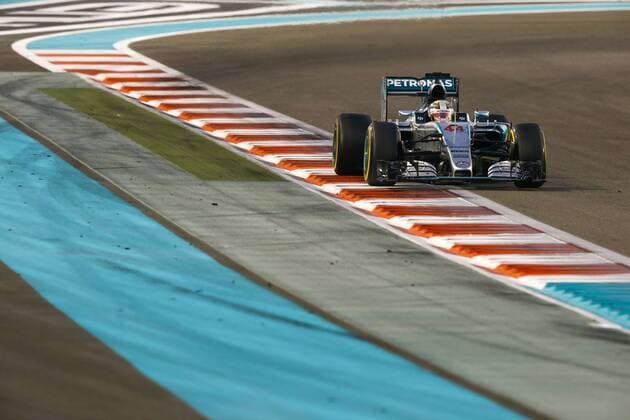 Motorsports: FIA Formula One World Championship WM Weltmeisterschaft 2015, Grand Prix of Abu Dhabi, 44 Lewis Hamilton (GBR, Mercedes AMG Petronas Formula One Team), xHOCHxZWEIx