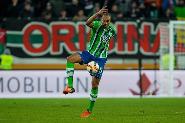 Sonntag, 29.11.2015, 1. Bundesliga, Saison 2015 2016, 14. Spieltag in Augsburg, FC Augsburg - VfL Wolfsburg, 0:0, Naldo (Wolfsburg 25) DeFodi507