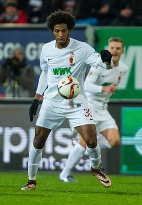 Sonntag, 29.11.2015, 1. Bundesliga, Saison 2015 2016, 14. Spieltag in Augsburg, FC Augsburg - VfL Wolfsburg, 0:0, Caiuby Francisco da Silva (FC Augsburg 30) DeFodi507