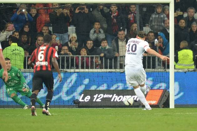 Fußball, OGC Nizza - Paris St. Germain ZLATAN IBRAHIMOVIC (psg) - PENALTY - BUT FOOTBALL : OGC Nice vs Paris St. Germain PSG - Ligue 1 - 04 12 2015 AnthonyBIBARD FEPx 