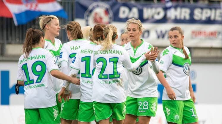 Fußball, Allianz Frauen Bundesliga, VfL Wolfsburg - 1. FFC Turbine Potsdam; Caroline Graham Hansen (Wolfsburg, 26) Jubel, Torjubel, Freude, Emotion, Torerfolg, Aktion, action, goal, goal celebration, celebrates. xtgx