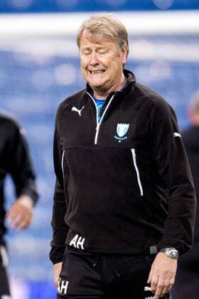 151207 Malmö FFs tränare ge Hareide under en träning och presskonferens den 7 december 2015 i Madrid.  Copyright: LUDVIGxTHUNMAN BB151207LT104