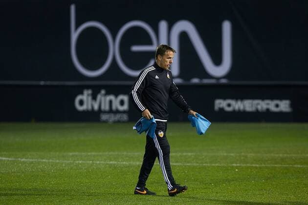 Phil Neville (Valencia) - UEFA Champions League - pre match Training Session - Valencia CF vs Lyon - Paterna Training Ground - Valencia - Spain - 7th December 2015 - Pic David Aliaga Sportimage EDITORIAL USE ONLY. No use with unauthorised audio, video, data, fixture lists, club league logos or live services. Online in-match use limited to 120 images, no video emulation. No use in betting, games or single club league player publications.