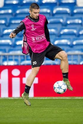Fußball, Champions League, Training Malmö FF in Madrid 151207 Malmö FFs Vladimir Rodic under en träning och presskonferens den 7 december 2015 i Madrid.  Copyright: LUDVIGxTHUNMAN BB151207LT116