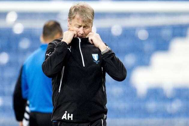 Fußball, Champions League, Training Malmö FF in Madrid 151207 Malmö FFs tränare ge Hareide under en träning och presskonferens den 7 december 2015 i Madrid.  Copyright: LUDVIGxTHUNMAN BB151207LT119