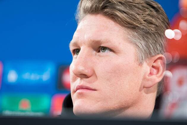 Fußball, UEFA Champions League, Abschlusstraining und Pressekonferenz Manchester United ManU Bastian Schweinsteiger (Manchester United) Portrait, Porträt, Einzelbild, PK, Pressekonferenz. xtgx