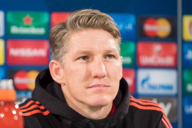 Fußball, UEFA Champions League, Abschlusstraining und Pressekonferenz Manchester United ManU Bastian Schweinsteiger (Manchester pUnited)Portrait, Porträt, Einzelbild, PK, Pressekonferenz. xtgx