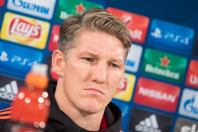 Fußball, UEFA Champions League, Abschlusstraining und Pressekonferenz Manchester United ManU Bastian Schweinsteiger (Manchester United) Portrait, Porträt, Einzelbild, PK, Pressekonferenz. xtgx
