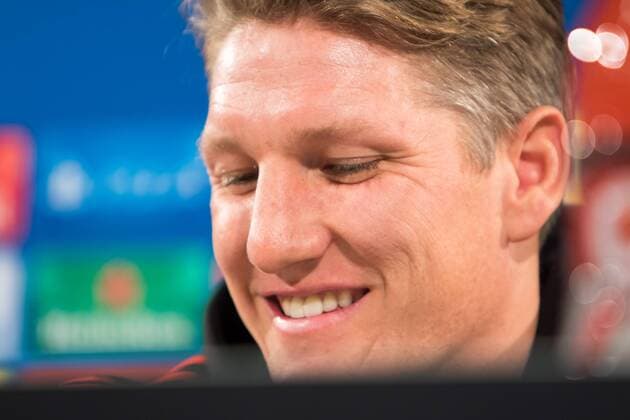 Fußball, UEFA Champions League, Abschlusstraining und Pressekonferenz Manchester United ManU Bastian Schweinsteiger (Manchester United) Portrait, Porträt, Einzelbild, PK, Pressekonferenz. xtgx