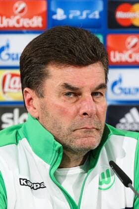 Trainer Dieter Hecking (VfL Wolfsburg) - Champions League Gruppe B Saison 2015-2016 Pressekonferenz VfL Wolfsburg vs. Manchester United ManU in der Volkswagen Arena in Wolfsburg - Portrait,Deutschland, Fussball, Mann,Männer,07.12.2015