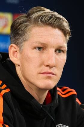 Bastian Schweinsteiger Manchester United ManU - Champions League Gruppe B Saison 2015-2016 Pressekonferenz und Abschlusstraining VfL Wolfsburg vs. Manchester United in der Volkswagen Arena in Wolfsburg - Portrait,Deutschland, Fussball, Mann,Männer,07.12.2015