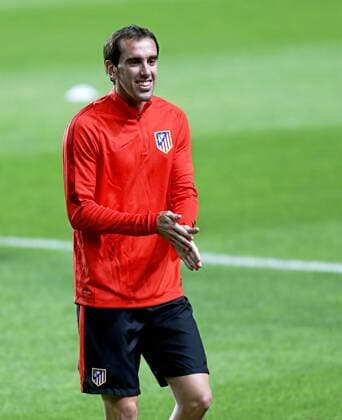 Atletico Madrid training session at Benficaxstadium before Champions League match. In this picture, Diego Godin. xJOSExA.xGARCIAx 