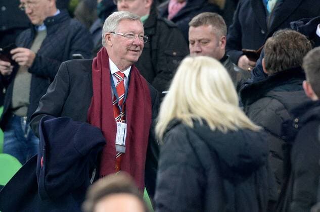 08.12.2015, xjhx, Fussball UEFA Champions League, VfL Wolfsburg - Manchester United ManU emspor v.l. Sir Alexander Chapman ãAlexÒ Ferguson auf der Tribuene