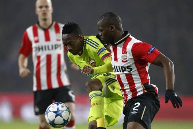Fußball, Champions League, PSV Eindhoven - ZSKA Moskau during the UEFA Champions League match between PSV Eindhoven and CSKA Moscow on December 8, 2015 at the Philips stadium in Eindhoven, The Netherlands. PSV v CSKA Moscow UEFA Champions League 2015 2016 xVIxJeroenxPutmansxIVx 4675680