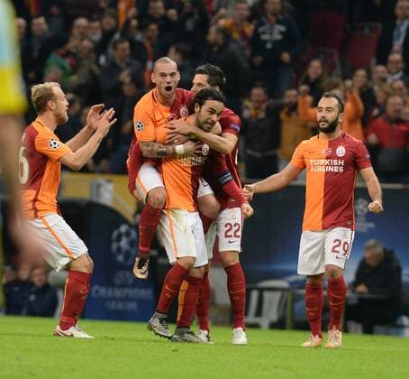 UEFA Champions League Group C soccer match between Galatasaray - Astana in Istanbul, Turkey, 08 December 2015. Pictured: Galatasaray players celebrates for Selcuk Inan s goal. 