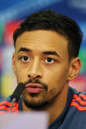 Leverkusen Karim Bellarabi ( 38, Bayer 04 Leverkusen), Bayer 04 Leverkusen - FC Barcelona Barca Fussball, Champions-League, 08.12.2015, Copyright: Deutzmann Eibner-Pressefoto EP_CDN