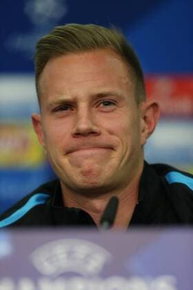 Leverkusen Marc-Andre ter Stegen ( 1, TW, FC Barcelona Barca , Bayer 04 Leverkusen - FC Barcelona, Fussball, Champions-League, 08.12.2015, Copyright: Deutzmann Eibner-Pressefoto EP_CDN