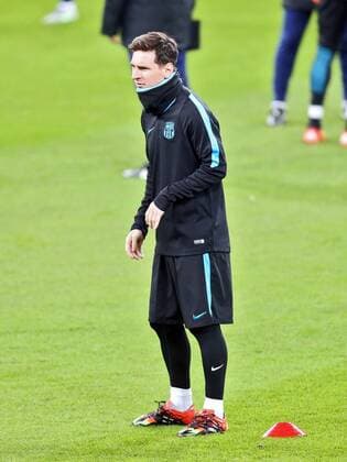 Leverkusen Lionel Messi ( 10, FC Barcelona Barca beim Training, Bayer 04 Leverkusen - FC Barcelona, Fussball, Champions-League, 08.12.2015, Copyright: Deutzmann Eibner-Pressefoto EP_CDN