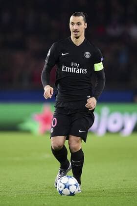 Zlatan Ibrahimovic (PSG) FOOTBALL : PSG vs Shakhtar Donetsk - Champions League - 08 12 2015 JBAutissier PanoAdil Ramic 