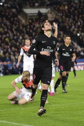 Edinson Cavani (PSG) FOOTBALL : PSG vs Shakhtar Donetsk - Champions League - 08 12 2015 JBAutissier PanoAdil Ramic 