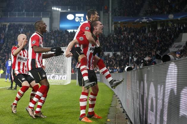 (L-R), Jorrit Hendrix of PSV, Nicolas Isimat-Mirin of PSV, Hector Moreno of PSV, Luuk de Jong of PSV during the UEFA Champions League match between PSV Eindhoven and CSKA Moscow on December 8, 2015 at the Philips stadium in Eindhoven, The Netherlands. PSV v CSKA Moscow UEFA Champions League 2015 2016 xVIxJeroenxPutmansxIVx 4676903