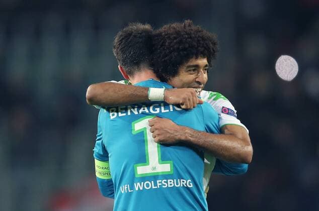 Freude bei Dante Bonfim Costa Santos (VfL Wolfsburg) und Diego Benaglio (VfL Wolfsburg)