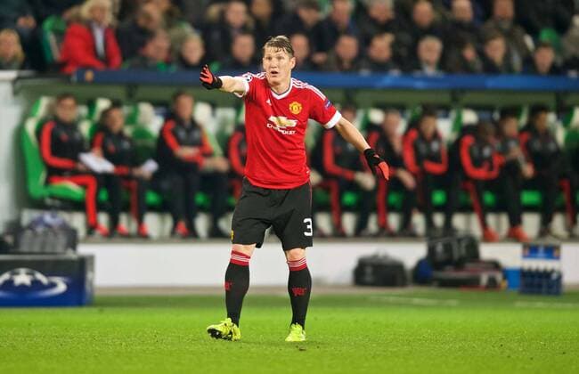 Fussball Wolfsburg 08.12..2015 Champions League VFLWolfsburg - Manchester United ManU Bastian Schweinsteiger (Manchester, No.31)