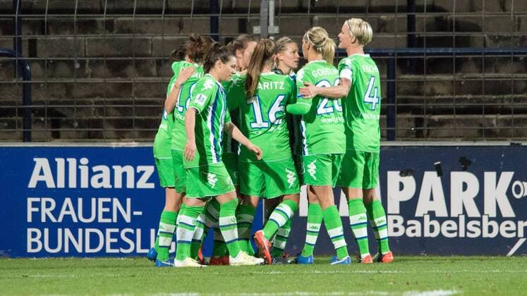 Fußball, DFB-Pokal der Frauen, 1. FFC Turbine Potsdam - VfL Wolfsburg; Caroline Graham Hansen (Wolfsburg, 26) Jubel, Torjubel, Freude, Emotion, Torerfolg, Aktion, action, goal, goal celebration, celebrates. xtgx