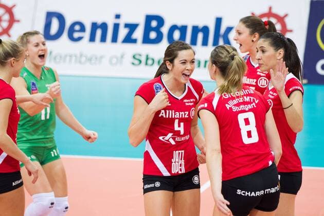 Stuttgart Jubel Lisa Thomsen ( 11, Allianz MTV Stuttgart), Valerie Nichol ( 4 Allianz MTV Stuttgart), Michaela Mlejnkova ( 16 Allianz MTV Stuttgart) und Micheli Tomazela Pissinato ( 3 Allianz MTV Stuttgart) ; 2016 CEV DenizBank Volleyball Champions League Damen, Pool A, 4th Leg Allianz MTV Stuttgart gegen Lokomotiv Lokomotive Baku (ASE) , SCHARRena, Stuttgart Deutschland, 20151209; Copyright: Wuechnerx xEibner-Pressefoto EP_nwr