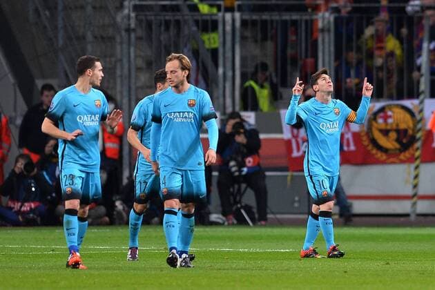 Fußball Champions League Gruppenphase 6. Spieltag Bayer Leverkusen - FC Barcelon am 09.12.2015 in der BayArena in Leverkusen Torjubel zum 0:1 durch Lionel Messi ( Barcelona ), rechts xTTx