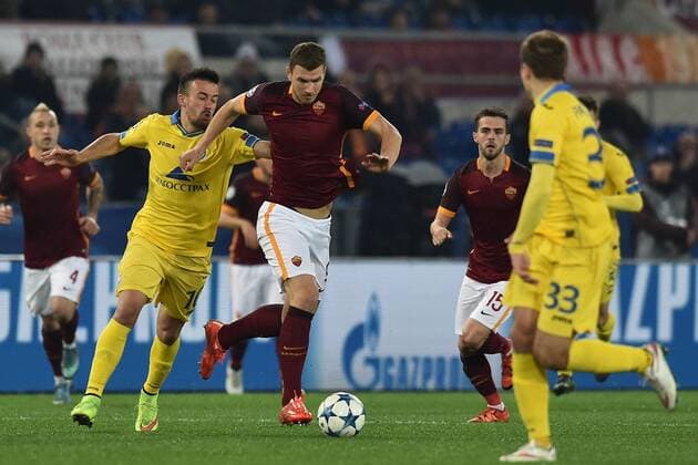 Fußball, Champions League, AS Rom - BATE Baryssau Edin Dzeko Roma. Roma 09-12-2015 Stadio Olimpico Football Calcio Champions League 2015 2016 Group Stage - Group E AS Roma - Bate Borisov. AntoxBaldassarre