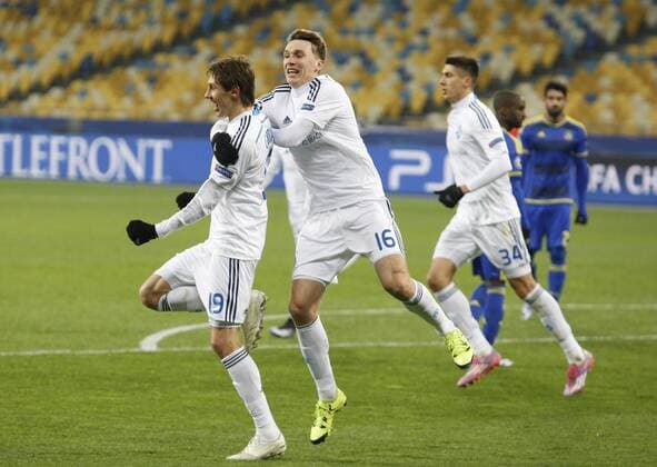 Dec. 9, 2015 - Kiev, Ukraine - Dynamo players celebrate a goal during the UEFA Champions League Group G soccer match between Dynamo Kyiv and FC Maccabi Tel-Aviv,at Olimpiyskyi stadium in Kiev, Ukraine, 09 December 2015. Soccer 2015 - DYNAMO vc MACCABI,UEFA Champions League Group G - ZUMAg194