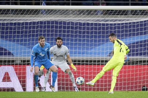 - GENT, BELGIUM: Gent s Danijel Milicevic scoring the 2-1 goal during a soccer game between Belgian team KAA Gent and Russian club FC Zenit Saint Petersburg, Wednesday 09 December 2015, in Gent, the sixth and last day of the group stage the UEFA Champions League competition, in group H. YORICKxJANSENS  x04754690x