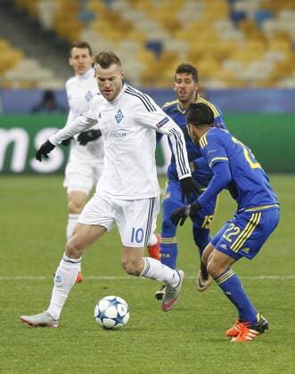 Dec. 9, 2015 - Kiev, Ukraine - Andriy Yarmolenko (L) of Dynamo in action against Avraham Rikan (R) of Maccabi during the UEFA Champions League Group G soccer match between Dynamo Kyiv and FC Maccabi Tel-Aviv,at Olimpiyskyi stadium in Kiev, Ukraine, 09 December 2015. FC Dynamo Kyiv vc Maccabi Tel-Aviv - UEFA Champions League  - ZUMAn230