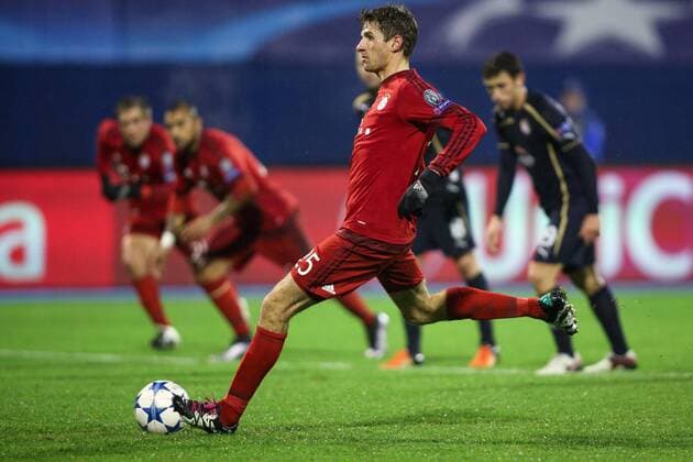 SOCCER - CL, Zagreb vs Bayern ZAGREB,CROATIA,09.DEC.15 - SOCCER - UEFA Champions League, group stage, GNK Dinamo Zagreb vs FC Bayern Muenchen. Image shows Thomas Muller (Bayern). GEPAxpictures xMaticxKlansek