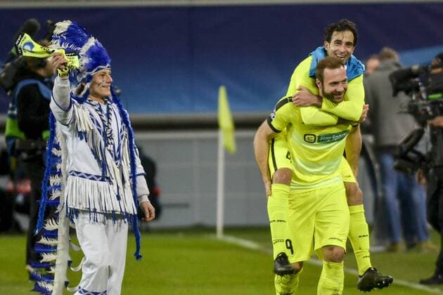 Fußball, Champions League, KAA Gent - Zenit St. Pertersburg Belgium, Brussels, Dec. 09, 2015 - UEFA Champions League - KAA Gent - FC Zenit Saint Petersburg - Laurent Depoitre & Rami Gershon Danny Gys Reporters xxGYS 