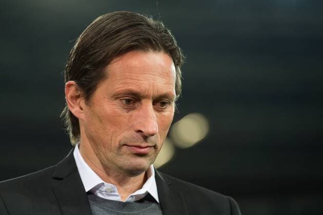 Mittwoch 09.12.2015, UEFA Champions League, Saison 2015 2016, Gruppe E 6. Spieltag in Leverkusen, Bayer 04 Leverkusen - FC Barcelona Barca 1:1, Trainer Roger SCHMIDT (Leverkusen) DeFodi001
