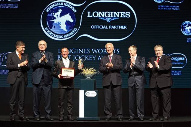 11.12.2015, Hong Kong, Hongkong, CHN, CHINA - Jockey Frankie Dettori (third from left) winner of the LONGINES World™s Best Jockey Award ceremony. From right: Mr. Brian Kavanagh, Vice-Chairman (Europe) of the IFHA; Mr. Winfried Engelbrecht-Bresges, Vice-Chairman (Asia) of the IFHA and Chief Executive Officer of the Hong Kong Jockey Club; Mr. Louis Romanet, Chairman of IFHA; Mr. Frankie Dettori; Mr. Walter von Känel, President of LONGINES; and Mr. Juan-Carlos Capelli, Vice President of LONGINES. (Jockey, Dettori, Ehrung, Portrait, Portraet, Capelli, Romanet, Kavanagh, Engelbrecht-Bresges, Kaenel, Porträt) 105D111215HONGKONG.JPG