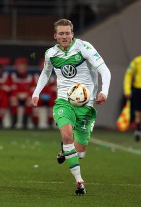 Andre Schürrle Einzelbild Freisteller Aktion Fußball Fussball DFL erste 1.Bundesliga Herren Saison 2015 2016 12.12.2015 VfL Wolfsburg vs. Hamburger SV HSV