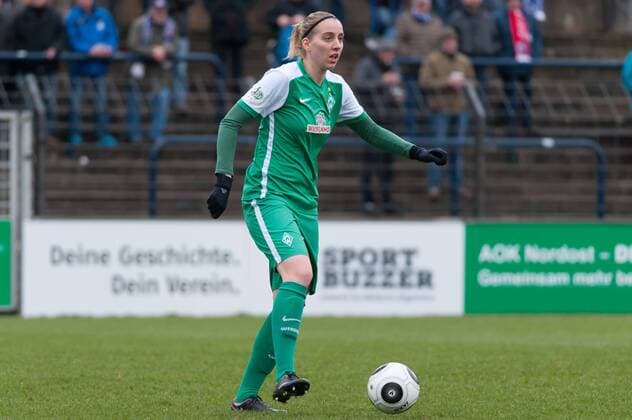Katharina Schiechtl (SV Werder Bremen, 9) Freisteller, Einzelbild, Aktion, Fussball, Allianz Frauen-Bundesliga, 1. FFC Turbine Potsdam - SV Werder Bremen, xobx