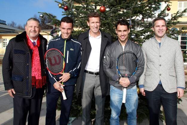 Tennis Präsentation von Roberto Bautista-Agut und Fabio Fognini, Topspieler für die BMW Open by FWU AG 2016 München 14.12.2016 Hier v.l.: Dr. Manfred Dirrheimer (Vorstandsvorsitzender der FWU AG), Roberto Bautista-Agut, Turnierdirektor Patrick Kühnen, Fabio Fognini,, Friedrich Edel (Leiter Sportmarketing BMW AG)